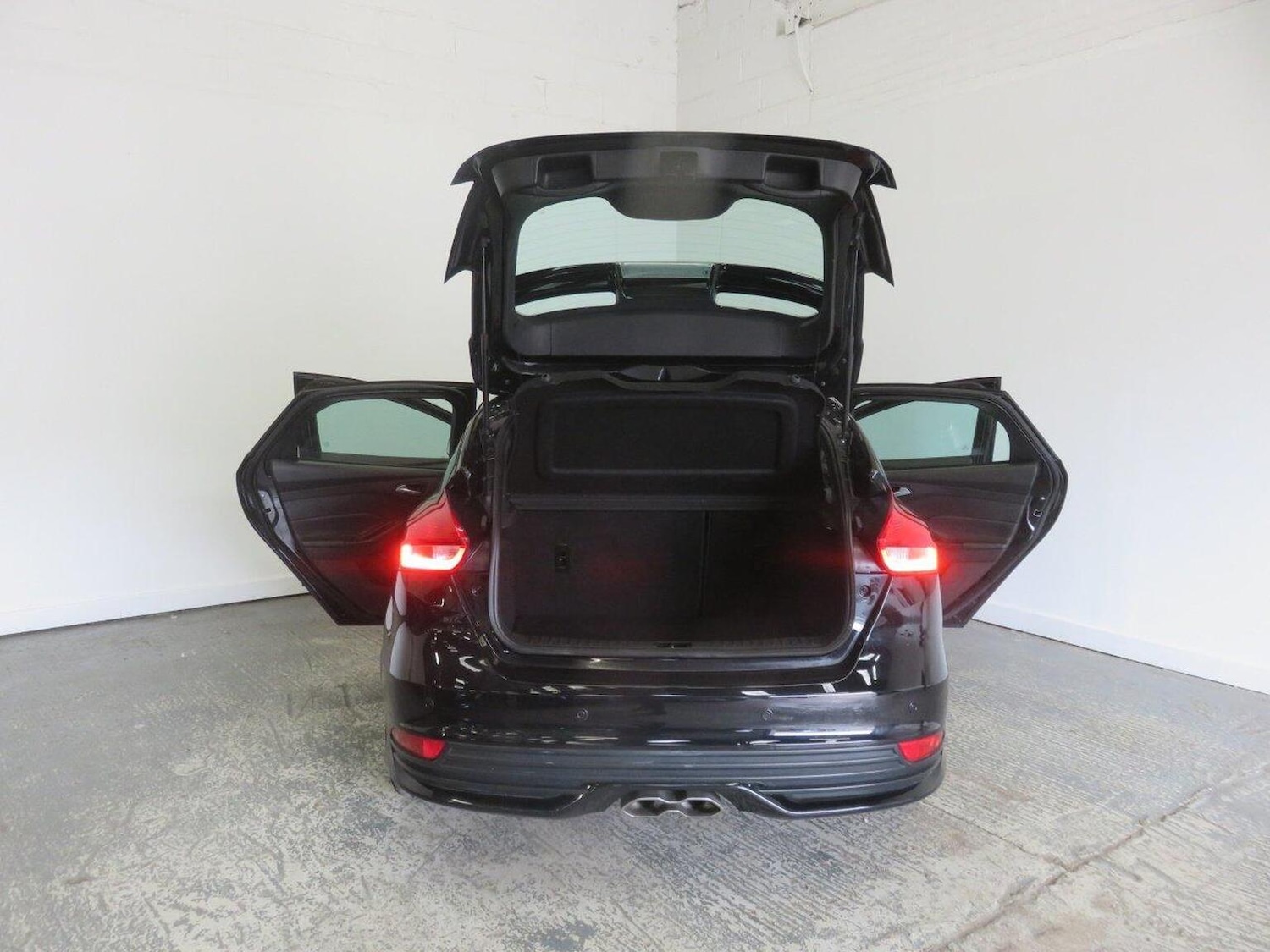 Used Ford Focus 2017 for sale - 77494890: Photo 21