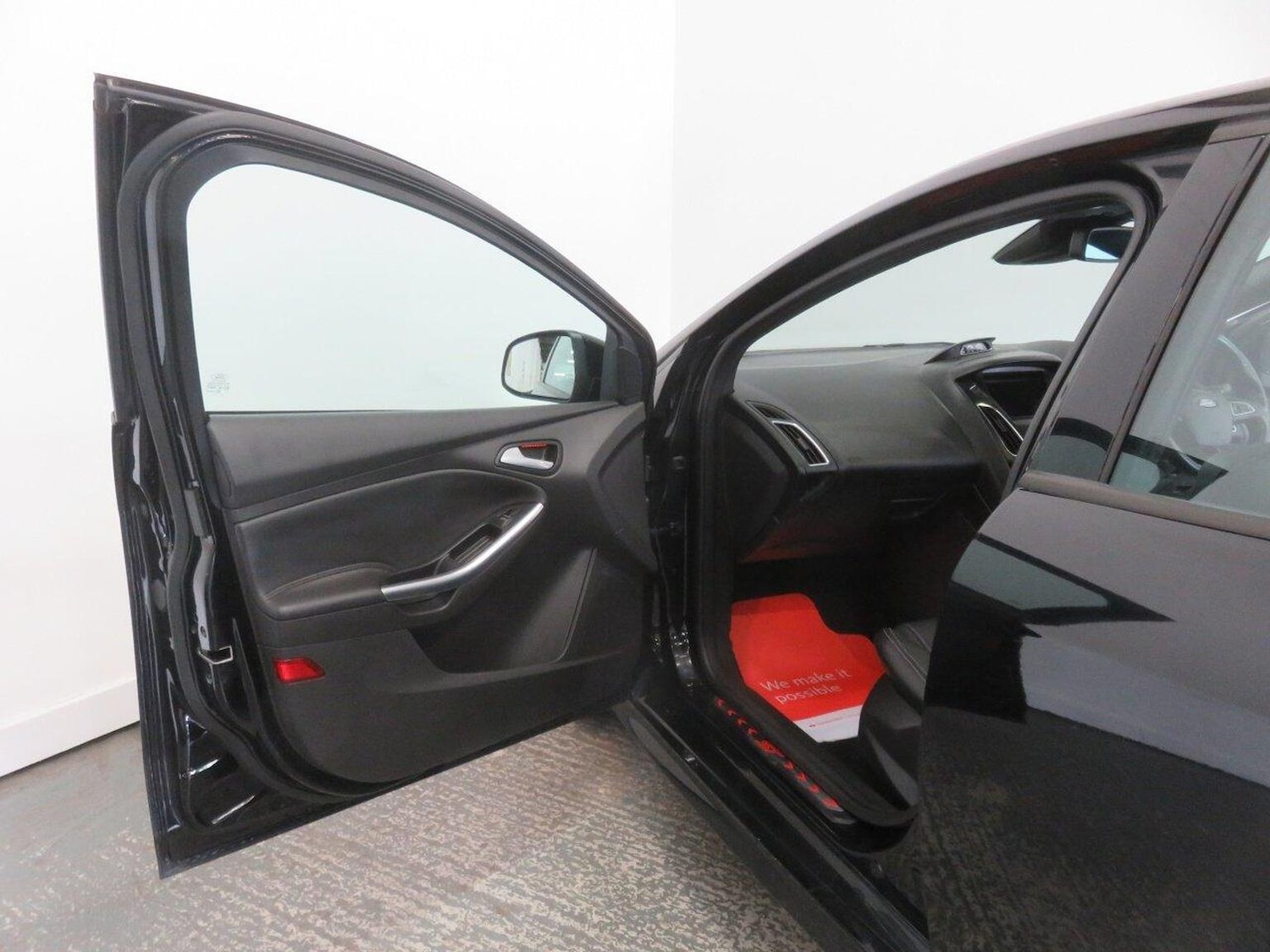 Used Ford Focus 2017 for sale - 77494890: Photo 25