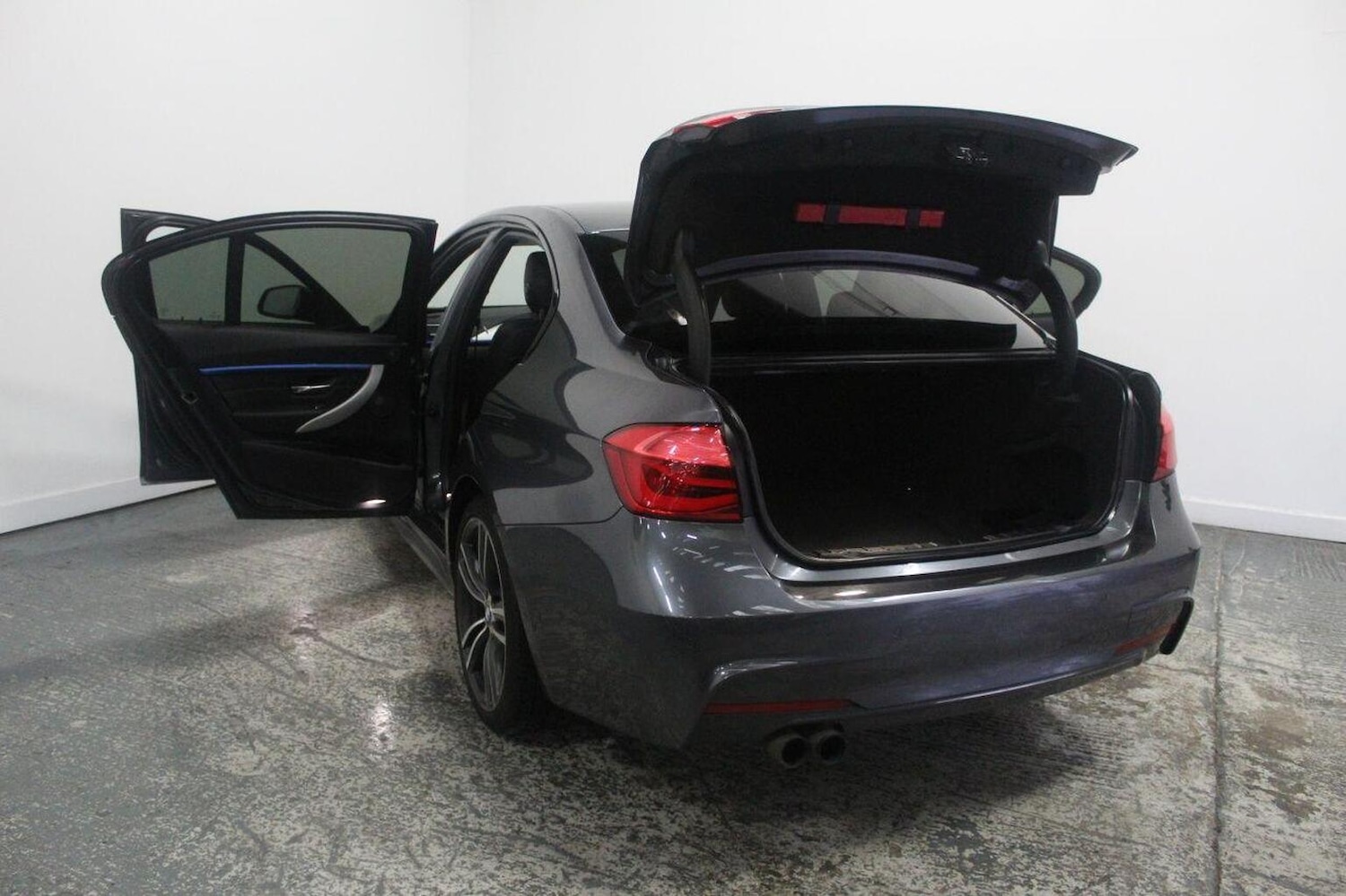 Used BMW 3 Series 2016 for sale - 77937813: Photo 20