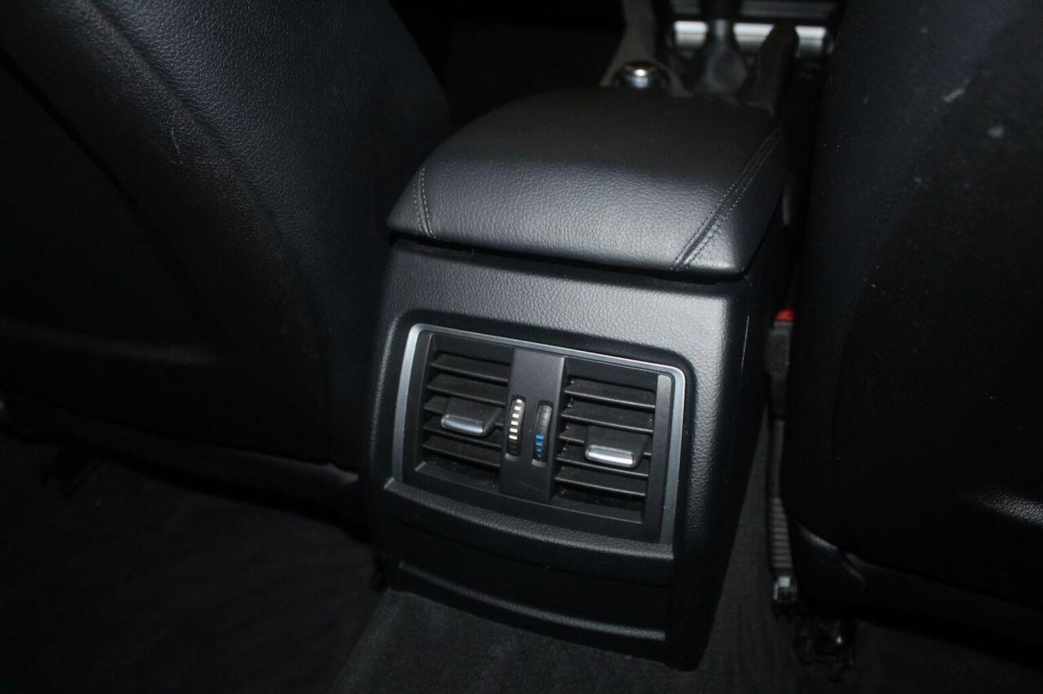 Used BMW 3 Series 2016 for sale - 77937813: Photo 56