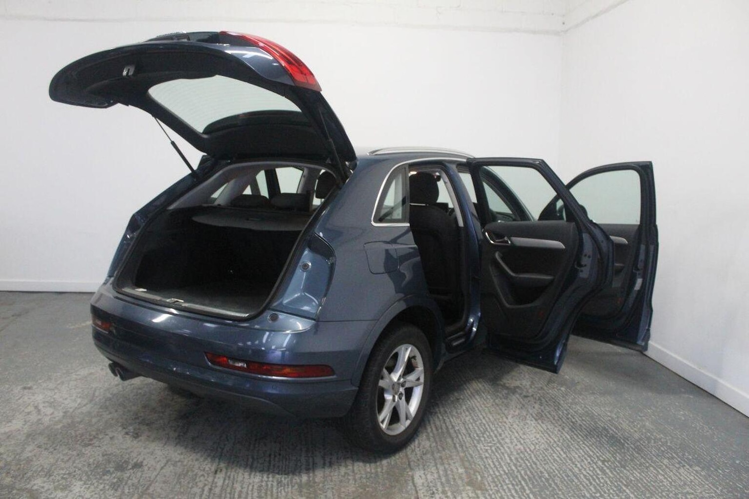 Used Audi Q3 2016 for sale - 77080808: Photo 22