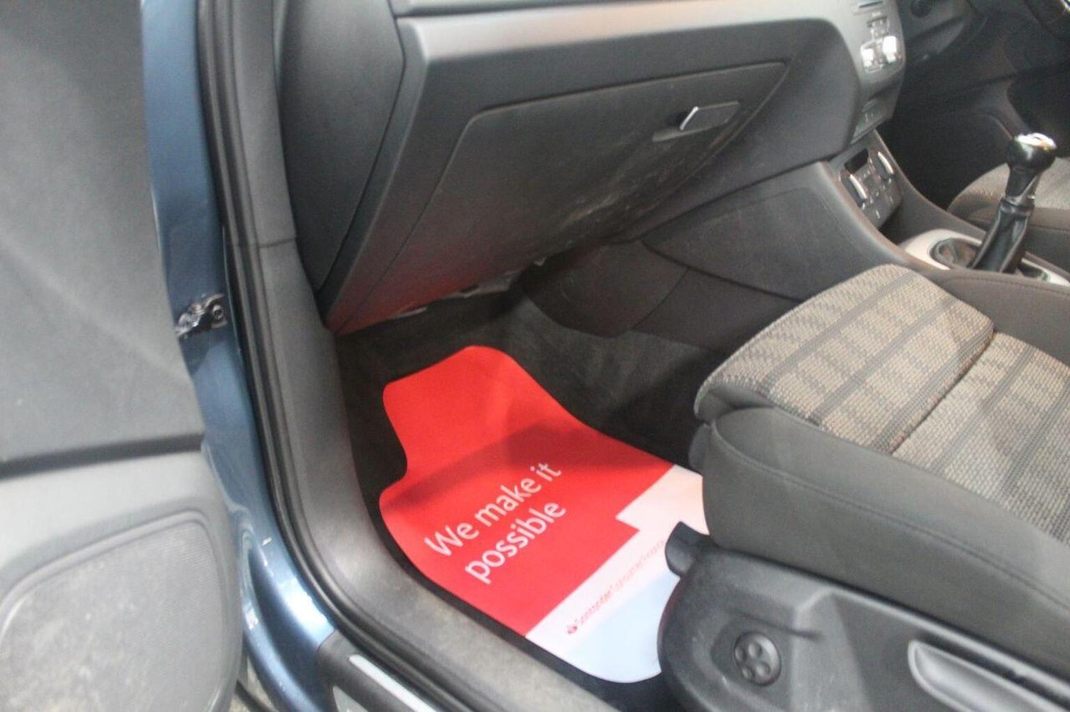 Used Audi Q3 2016 for sale - 77080808: Photo 32