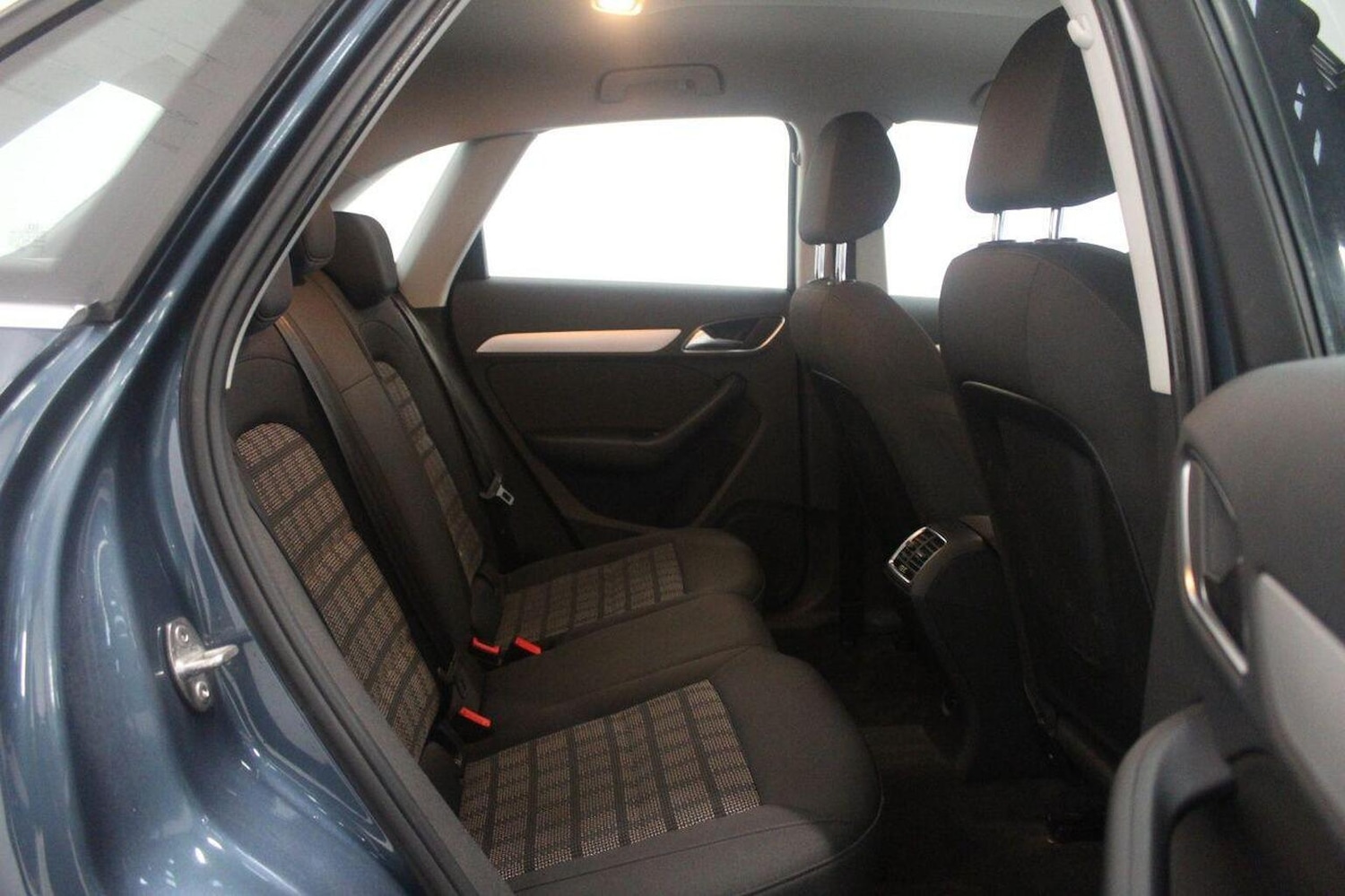 Used Audi Q3 2016 for sale - 77080808: Photo 56