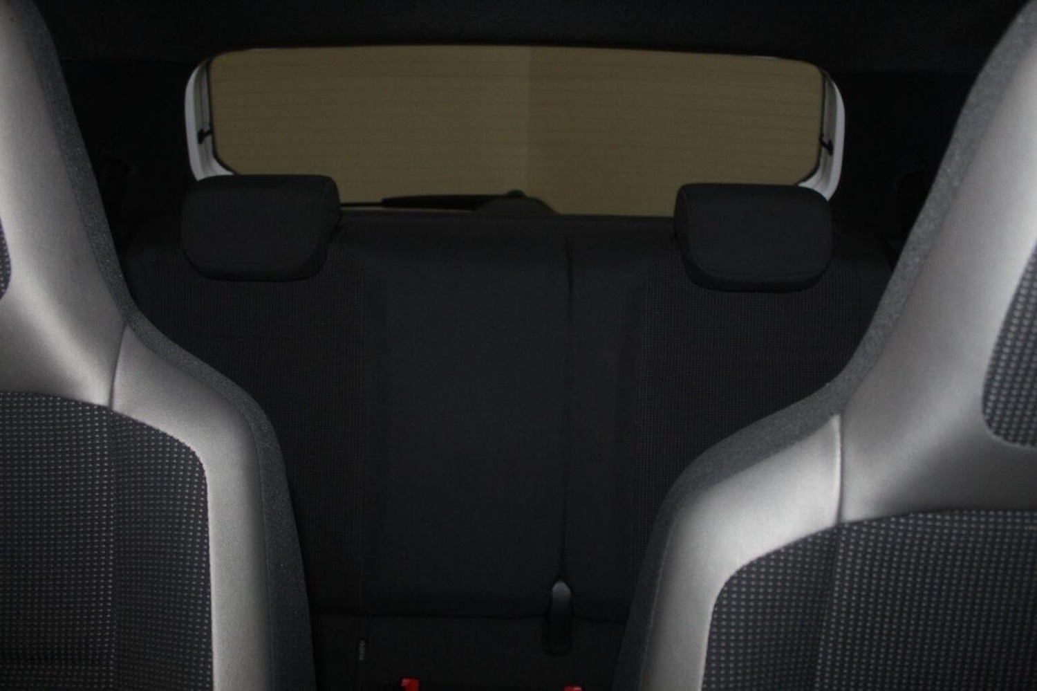 Used Volkswagen up! 2014 for sale - 77020598: Photo 44