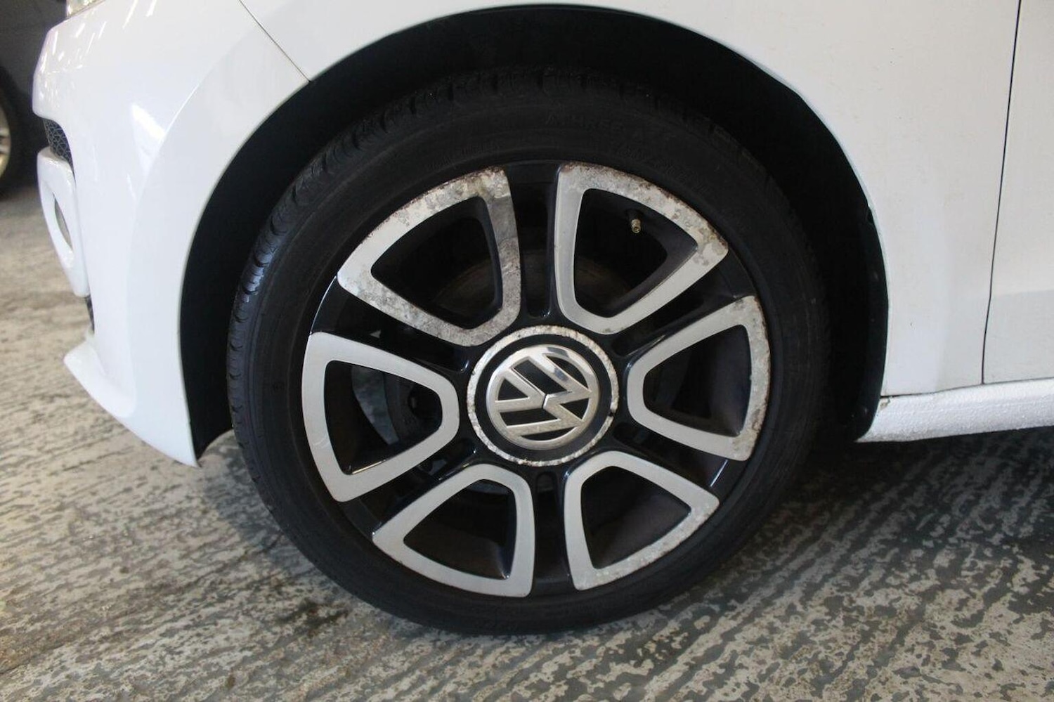 Used Volkswagen up! 2014 for sale - 77020598: Photo 47