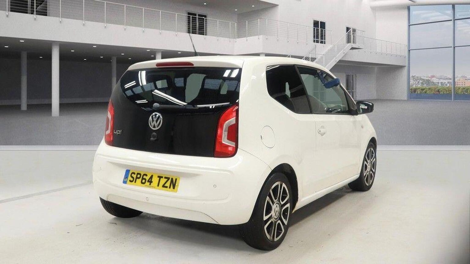 Used Volkswagen up! 2014 for sale - 77020598: Photo 5