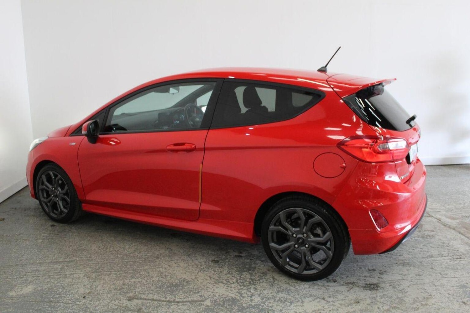 Used Ford Fiesta 2018 for sale - 76559987: Photo 11