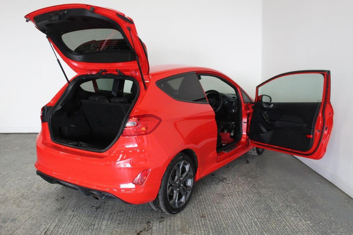 Used Ford Fiesta 2018 for sale - 76559987: Photo 20