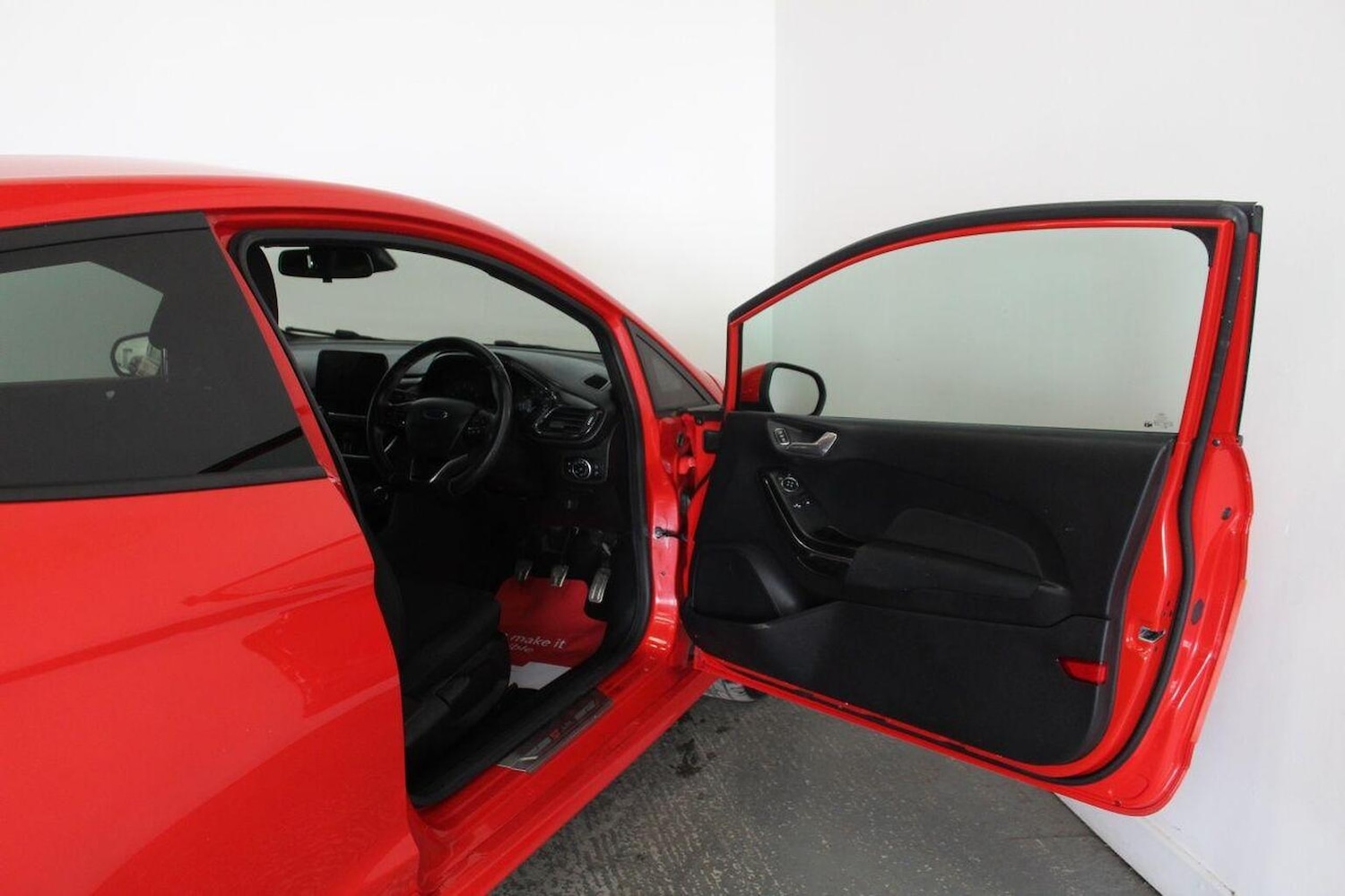 Used Ford Fiesta 2018 for sale - 76559987: Photo 23