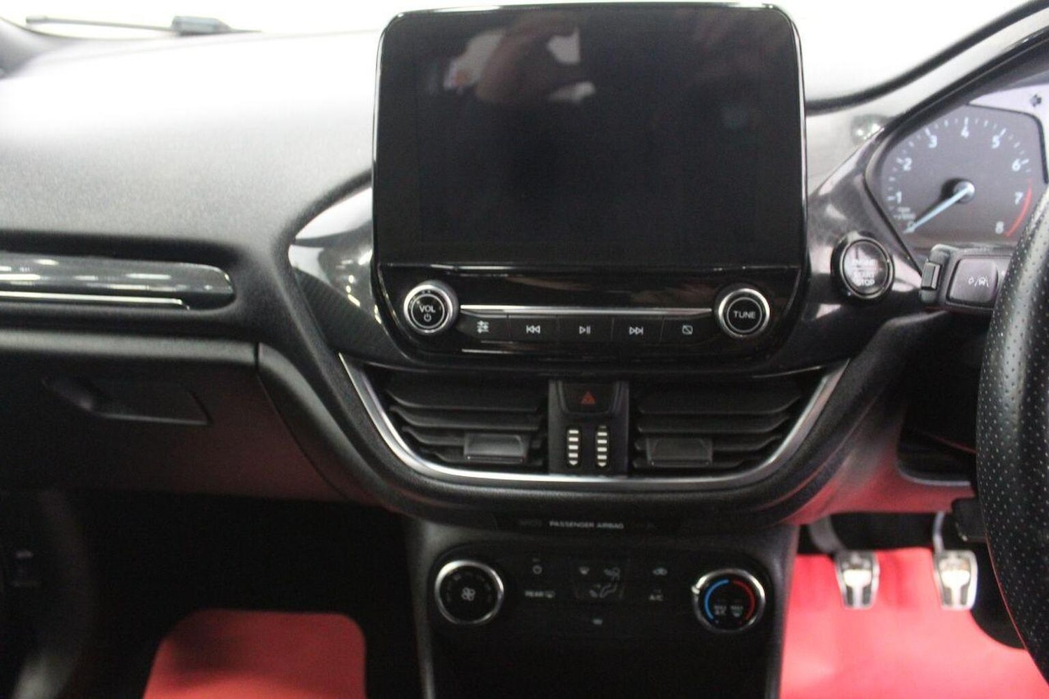 Used Ford Fiesta 2018 for sale - 76559987: Photo 29