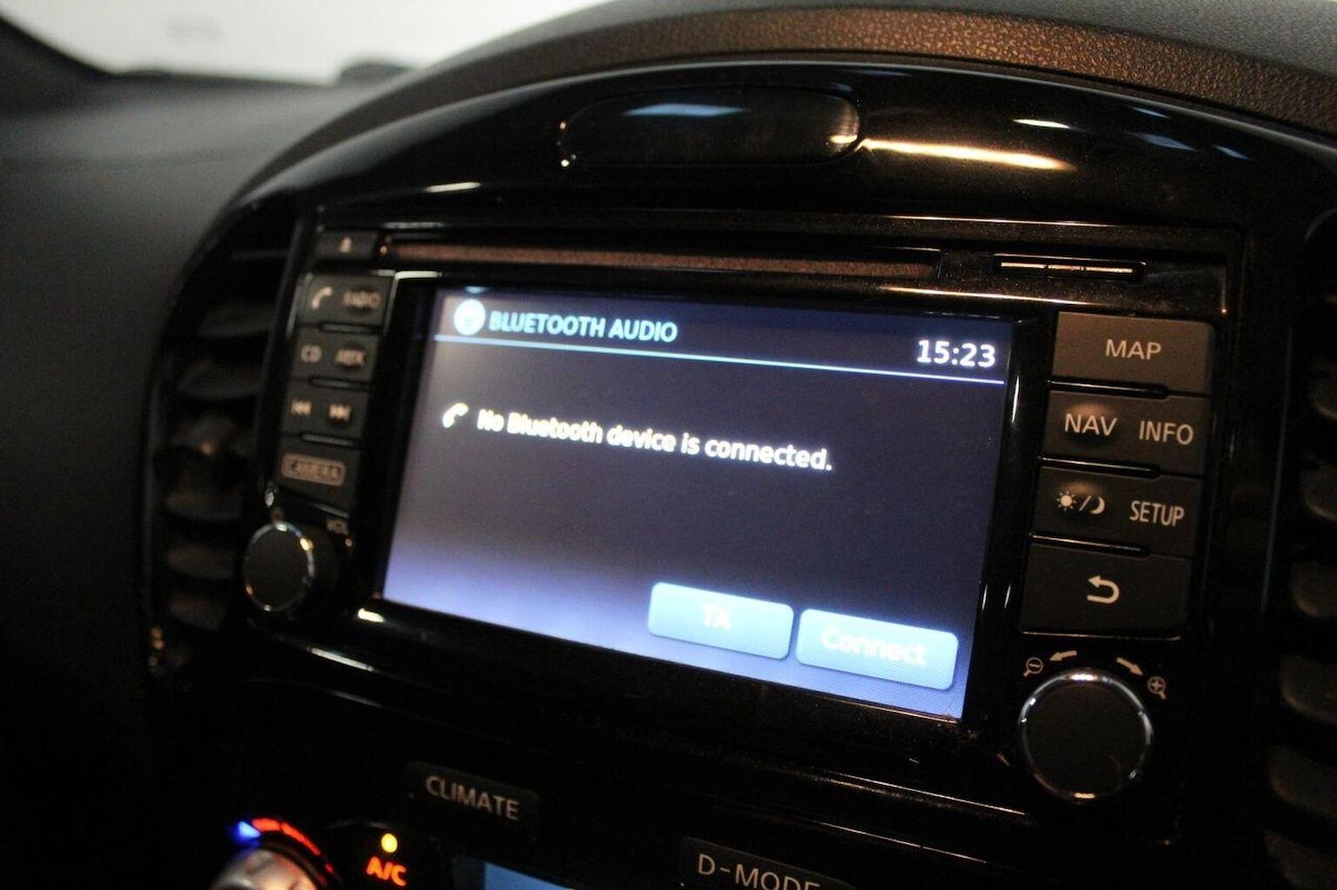 Used Nissan Juke 2015 for sale - 76649826: Photo 34