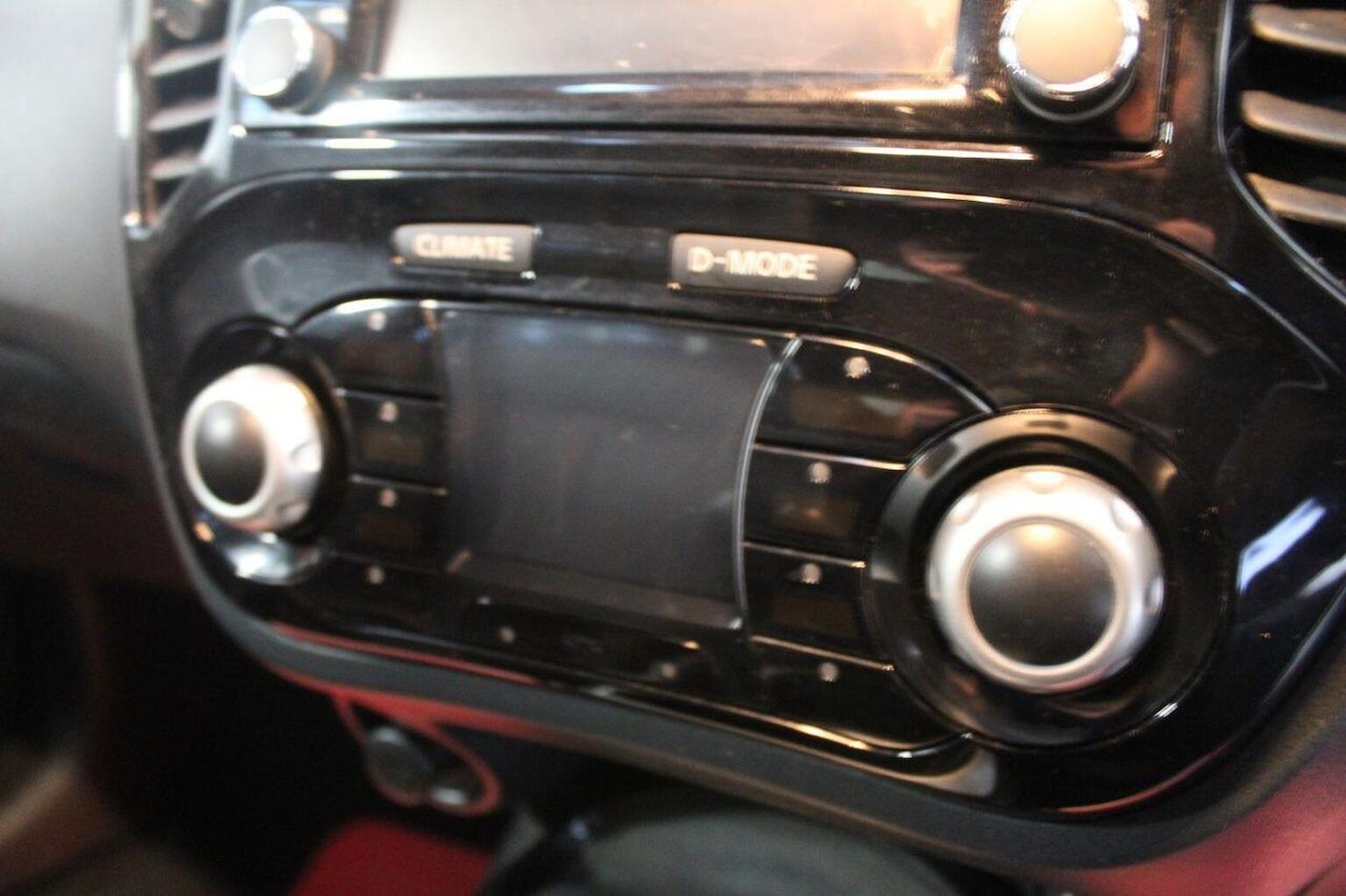 Used Nissan Juke 2015 for sale - 76649826: Photo 38