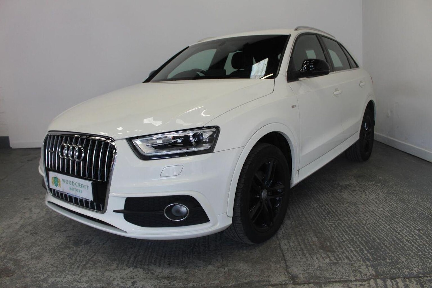 Used Audi Q3 2013 for sale - 77938003: Photo 2
