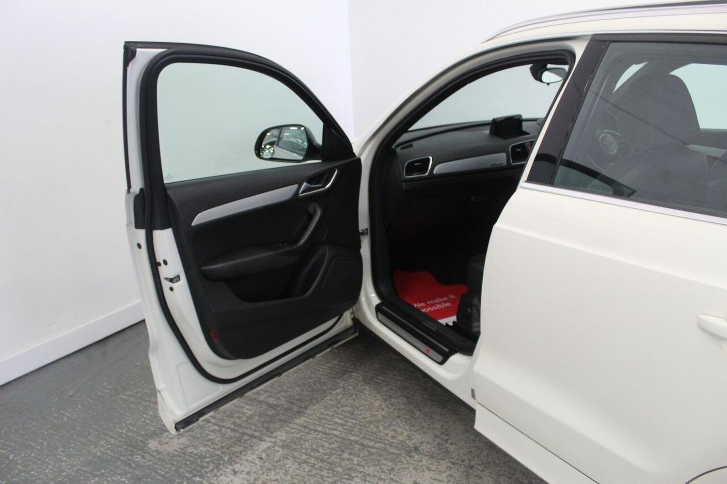 Used Audi Q3 2013 for sale - 77938003: Photo 27