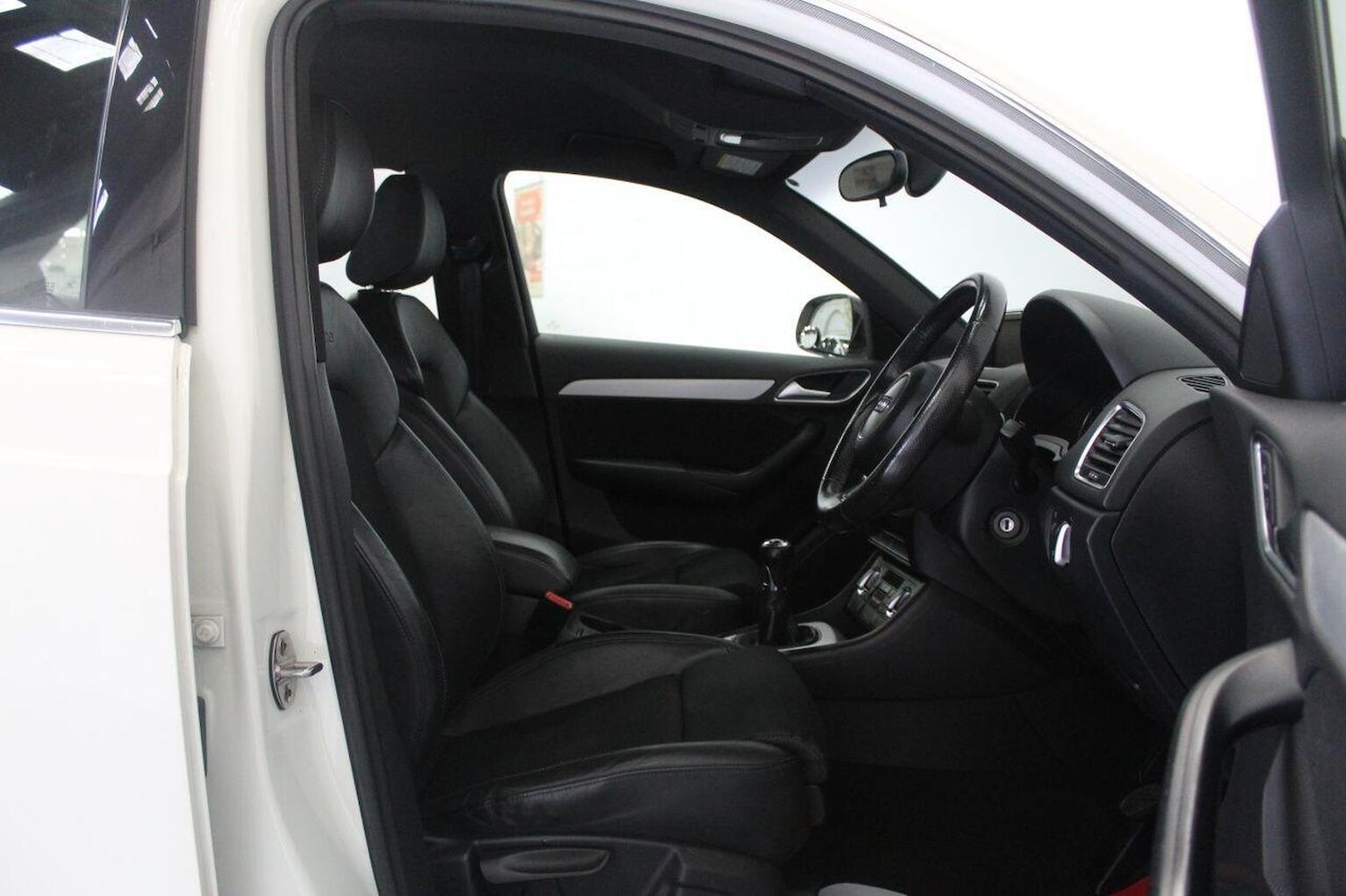 Used Audi Q3 2013 for sale - 77938003: Photo 29