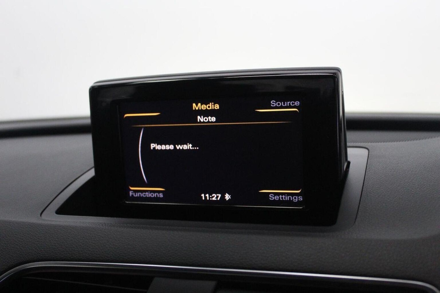 Used Audi Q3 2013 for sale - 77938003: Photo 37