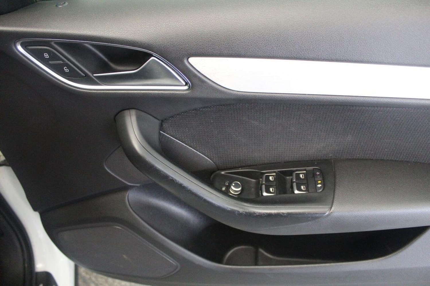 Used Audi Q3 2013 for sale - 77938003: Photo 50