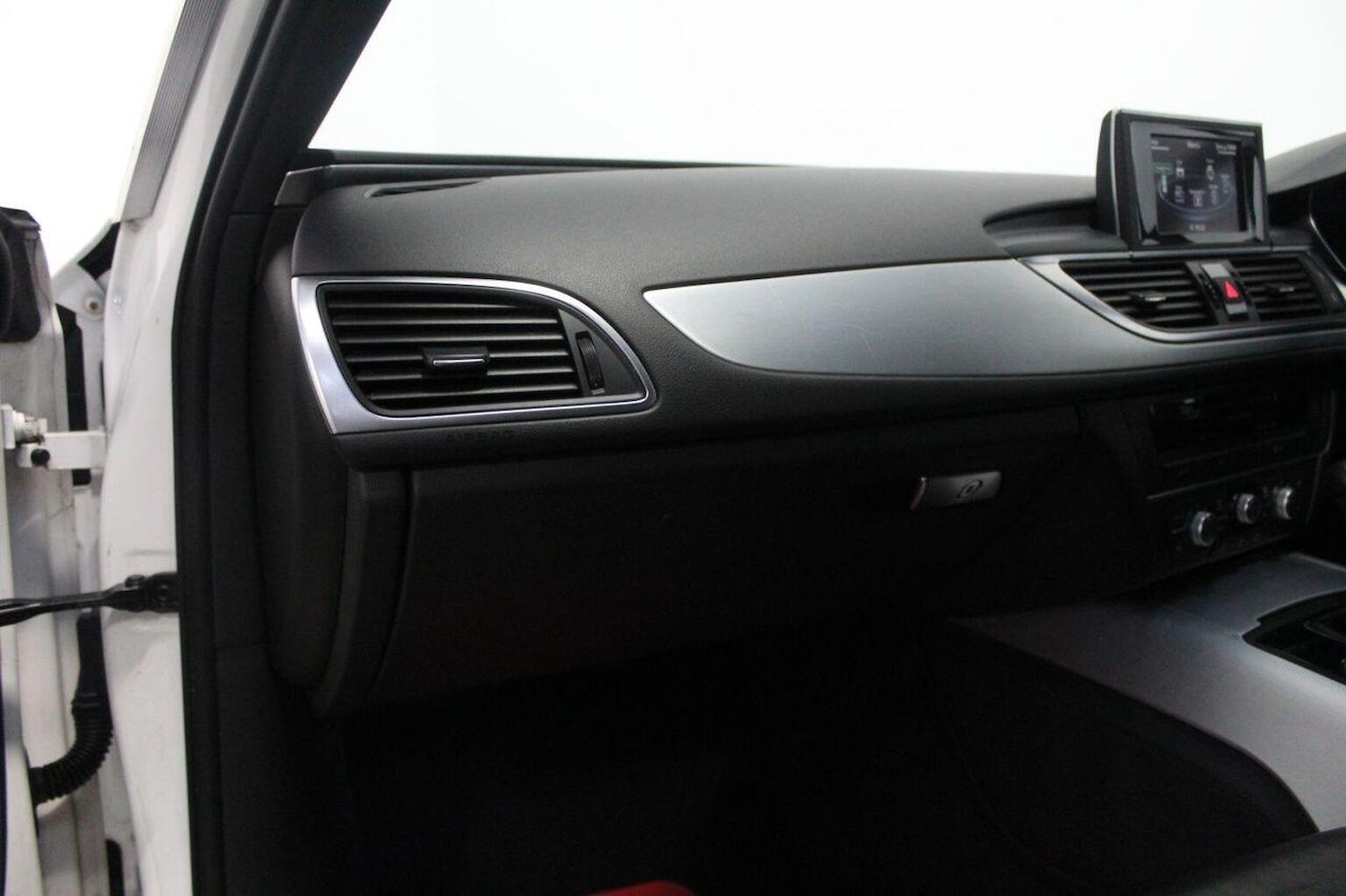 Used Audi A6 2014 for sale - 77977104: Photo 32