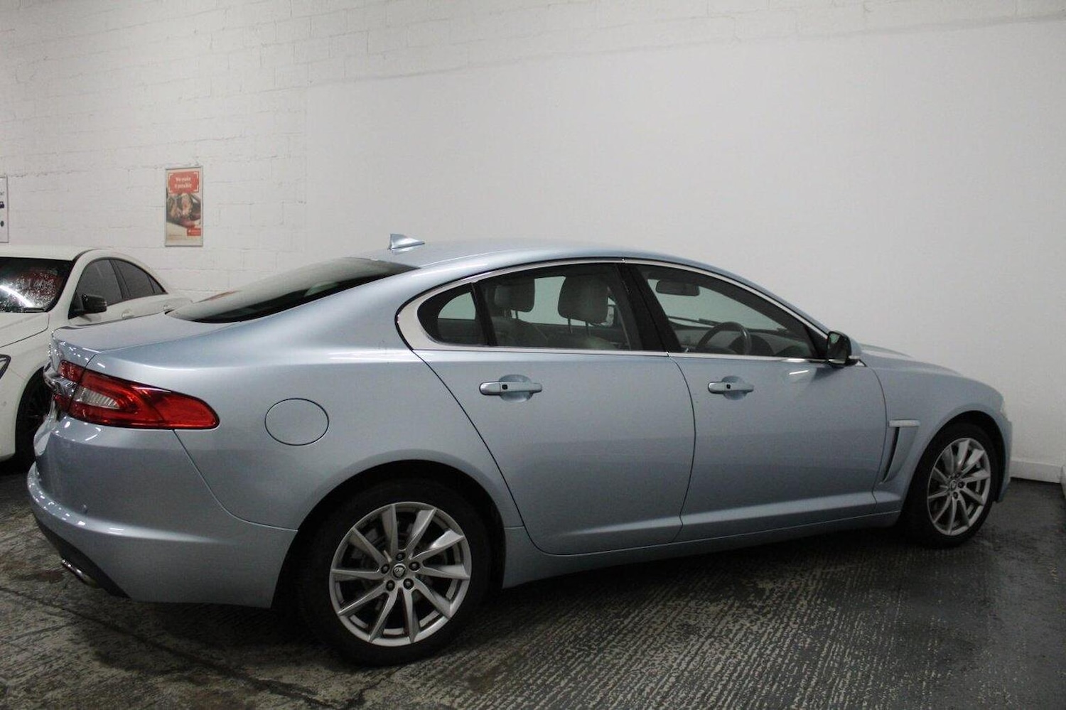 Used Jaguar XF 2013 for sale - 76521054: Photo 11