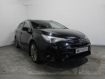 Toyota Avensis feature image