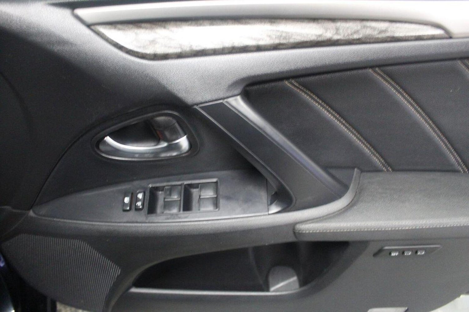 Used Toyota Avensis 2015 for sale - 77937859: Photo 49