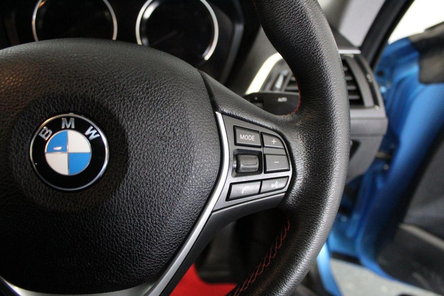 Used BMW 2 Series 2017 for sale - 76793687: Photo 44