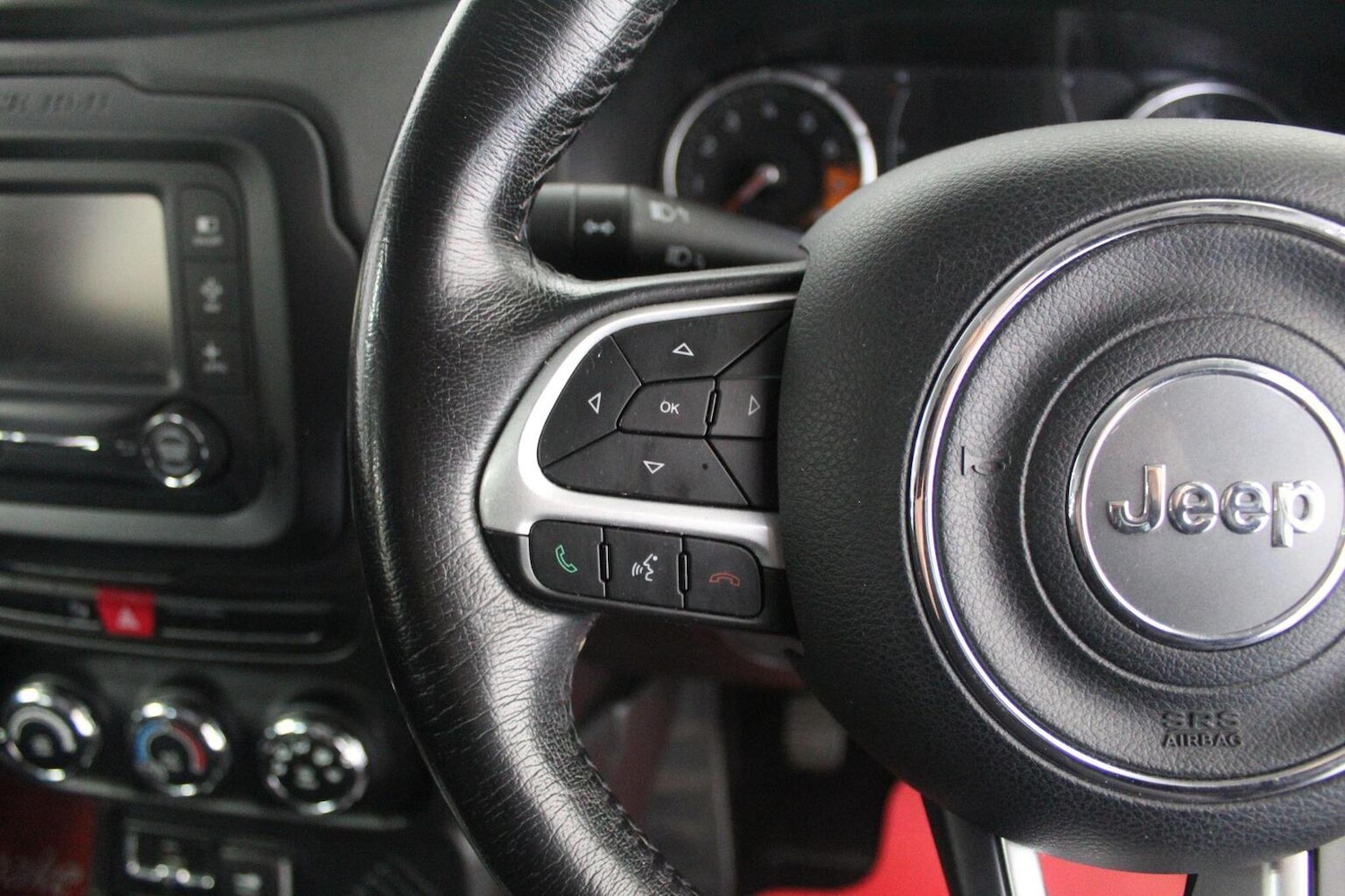 Used Jeep Renegade 2016 for sale - 77938062: Photo 44