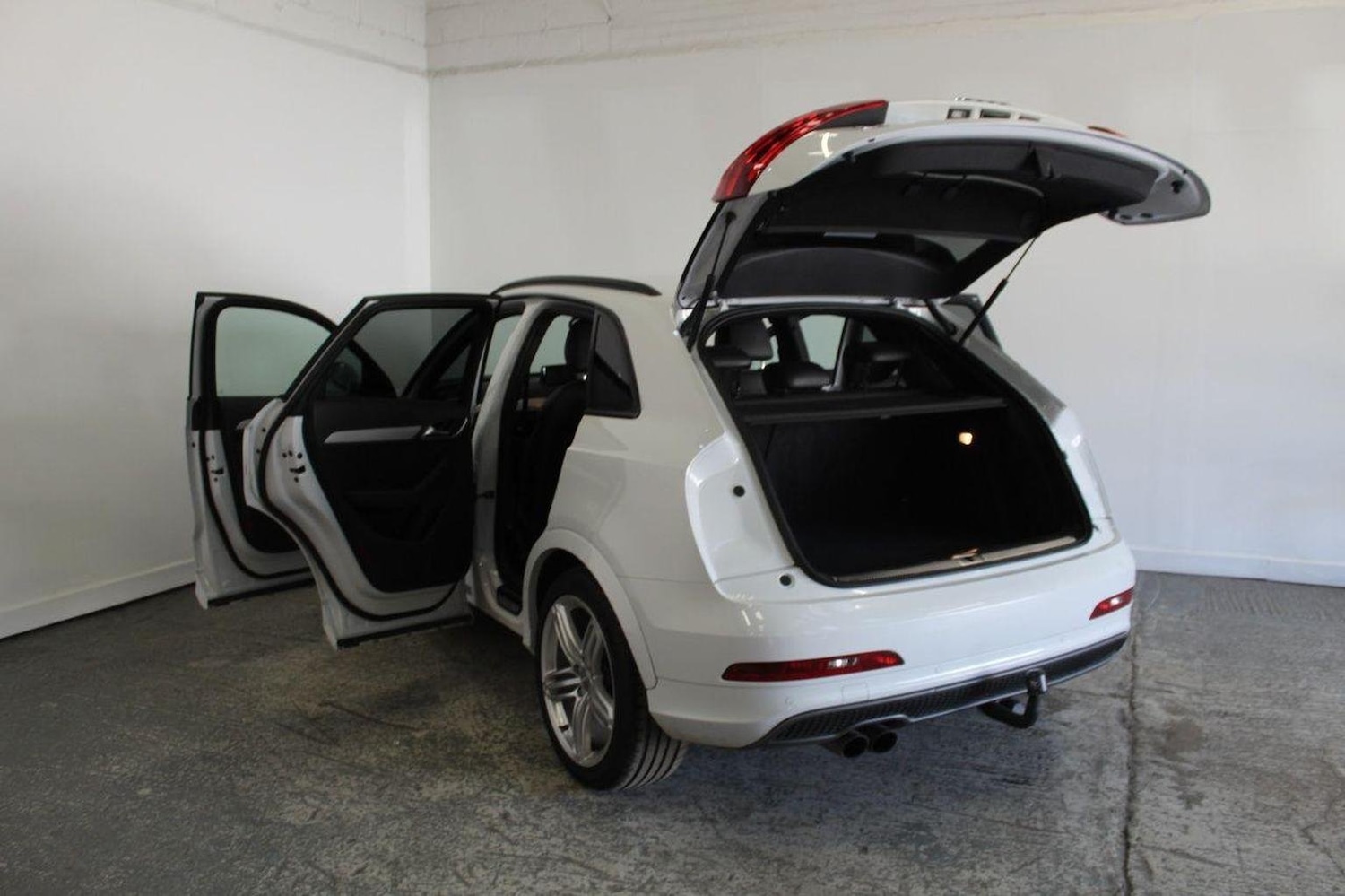 Vehicle 22