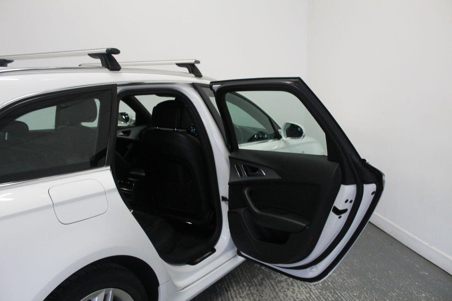 Used Audi A6 Avant 2014 for sale - 76246166: Photo 27