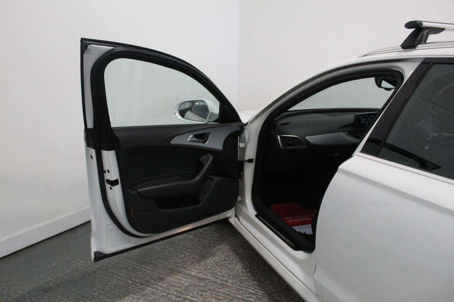 Used Audi A6 Avant 2014 for sale - 76246166: Photo 28