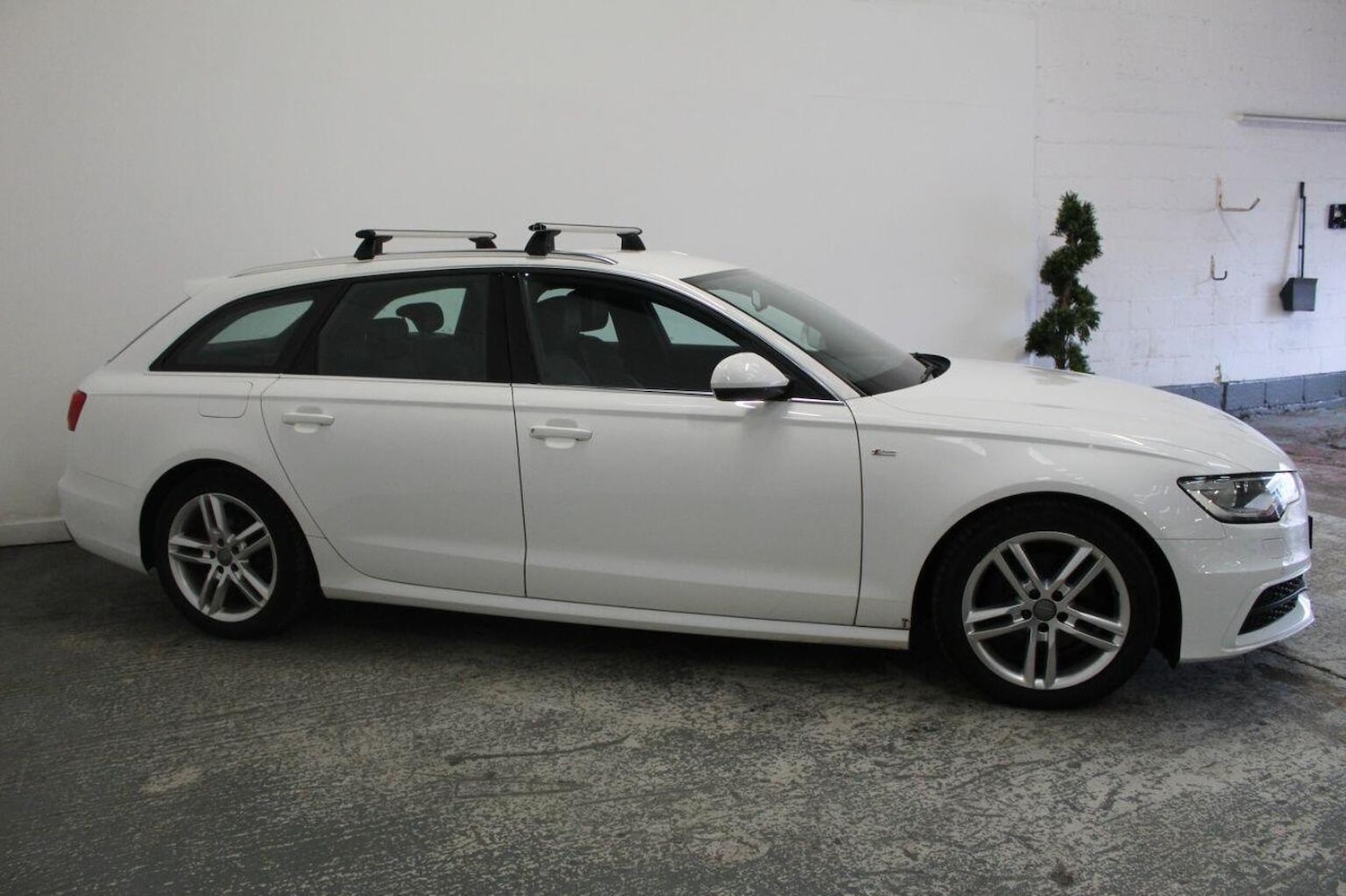 Used Audi A6 Avant 2014 for sale - 76246166: Photo 4