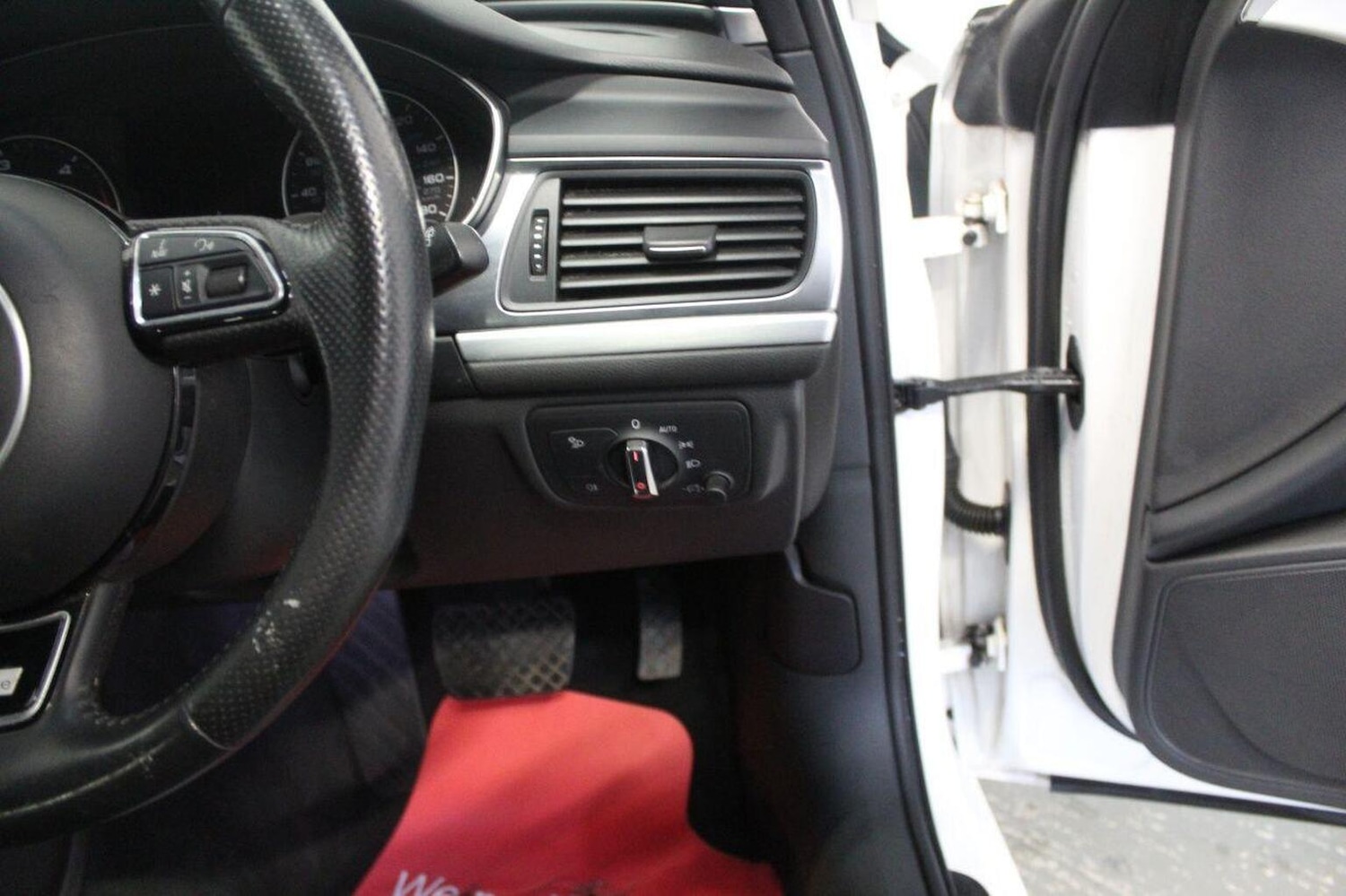 Used Audi A6 Avant 2014 for sale - 76246166: Photo 48