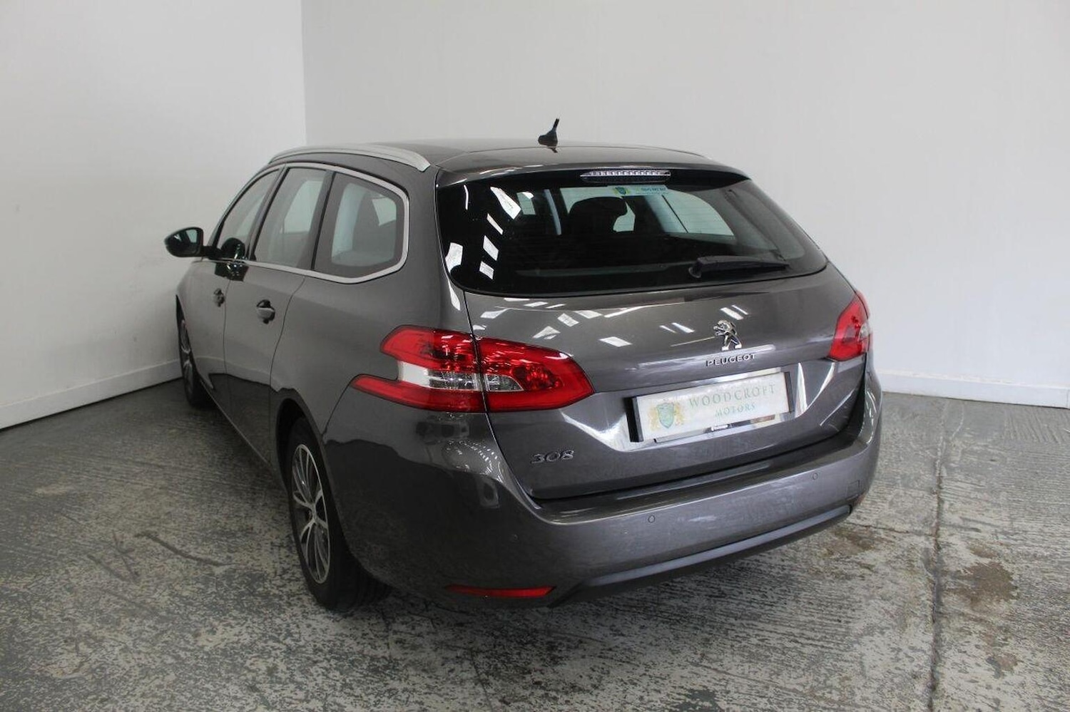 Used Peugeot 308 SW 2017 for sale - 76455416: Photo 7