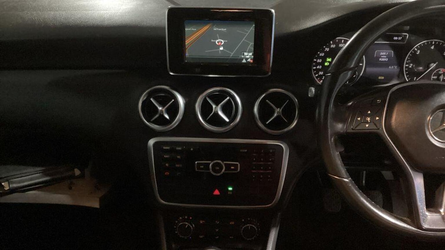 Used Mercedes-Benz A-Class 2014 for sale - 77089846: Photo 16