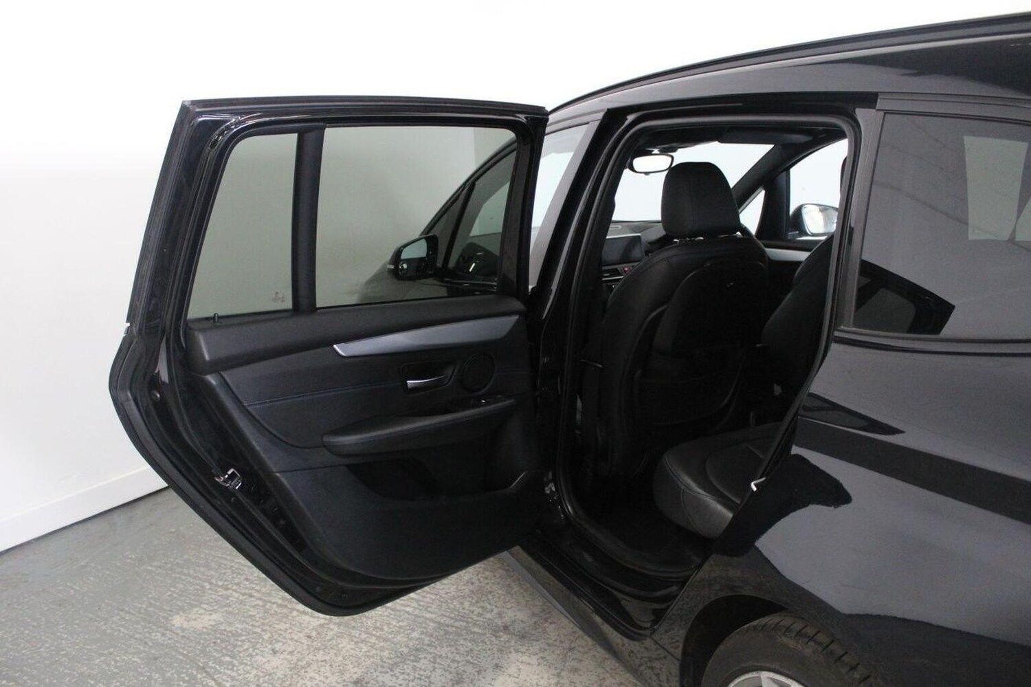 Used BMW 2 Series 2015 for sale - 78155320: Photo 27