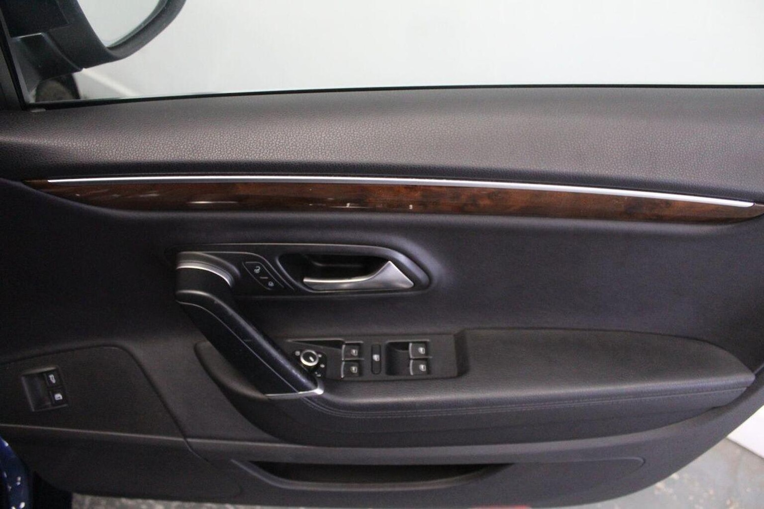 Used Volkswagen CC 2014 for sale - 76444428: Photo 51