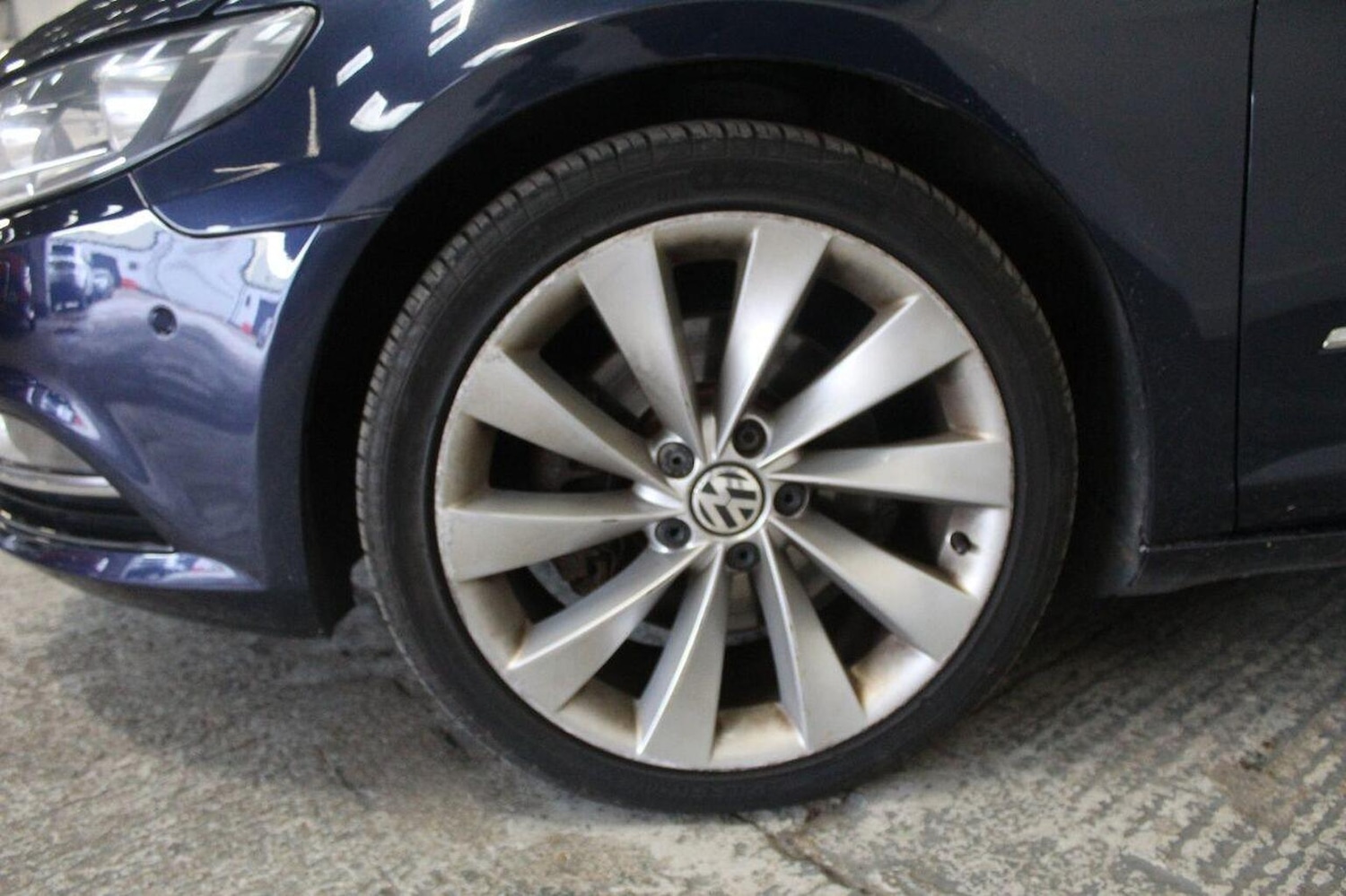 Used Volkswagen CC 2014 for sale - 76444428: Photo 61