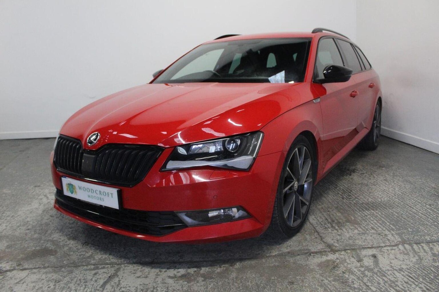 Used Skoda Superb 2016 for sale - 77937960: Photo 2