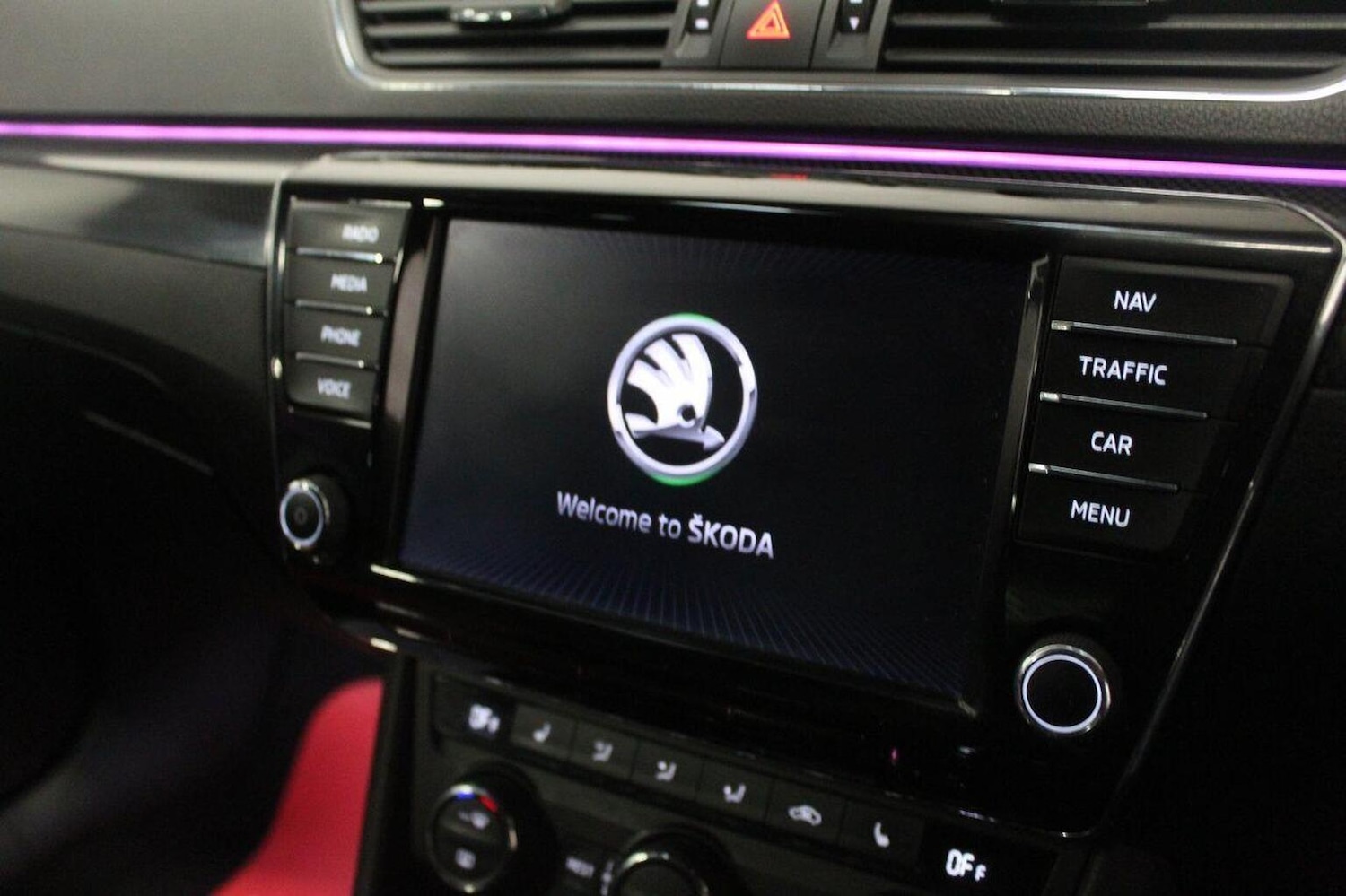 Used Skoda Superb 2016 for sale - 77937960: Photo 35