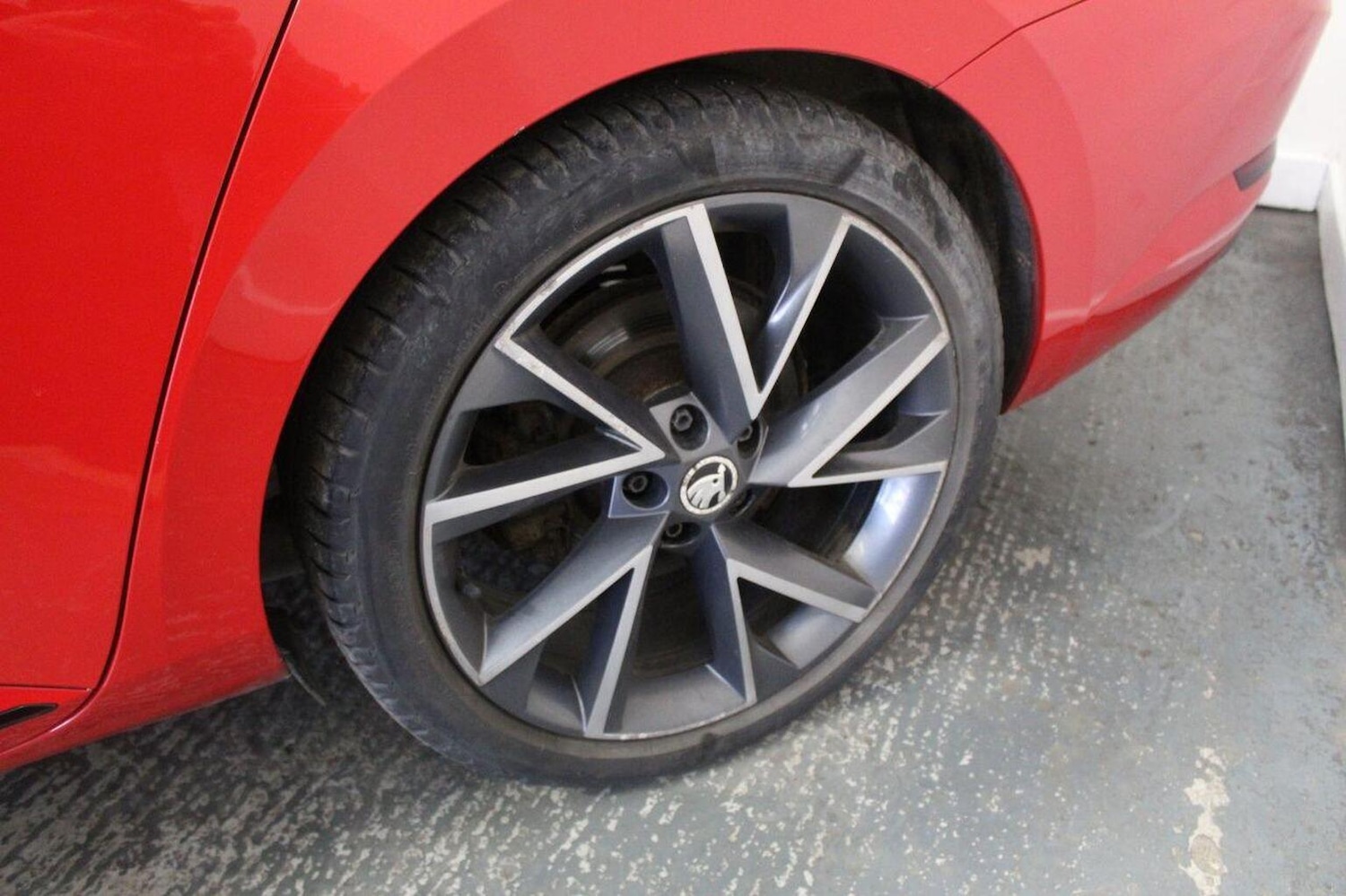 Used Skoda Superb 2016 for sale - 77937960: Photo 58