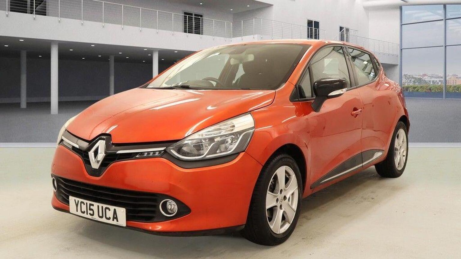 Used Renault Clio 2015 for sale - 77709082: Photo 3