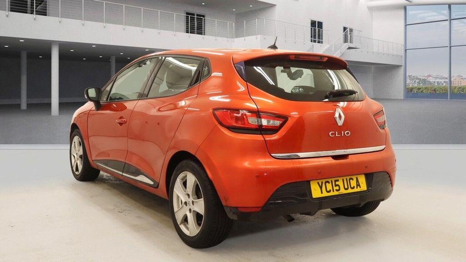Used Renault Clio 2015 for sale - 77709082: Photo 5