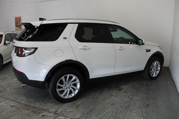 Used Land Rover Discovery Sport 2016 for sale - 76347153: Photo 11
