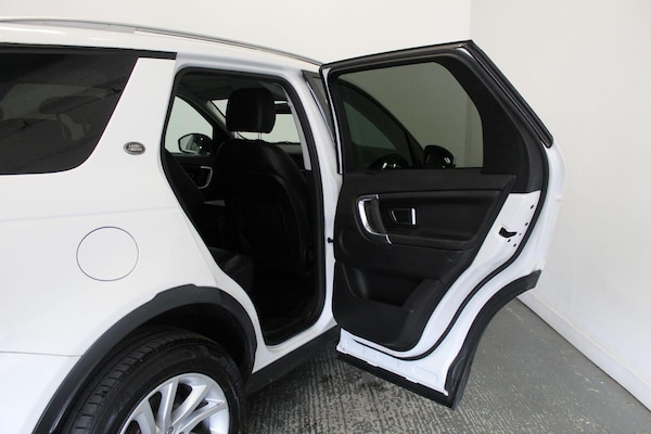 Used Land Rover Discovery Sport 2016 for sale - 76347153: Photo 27