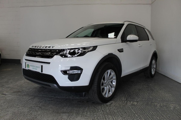Used Land Rover Discovery Sport 2016 for sale - 76347153: Photo 2