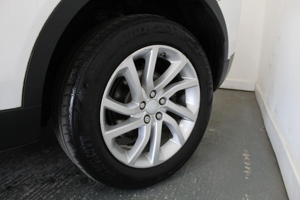 Used Land Rover Discovery Sport 2016 for sale - 76347153: Photo 60