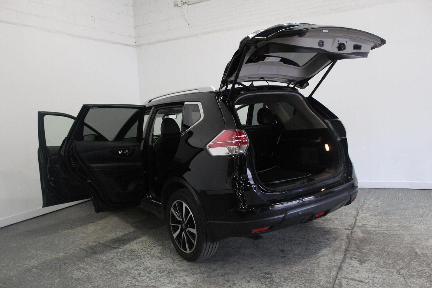 Used Nissan X-Trail 2017 for sale - 78112051: Photo 22