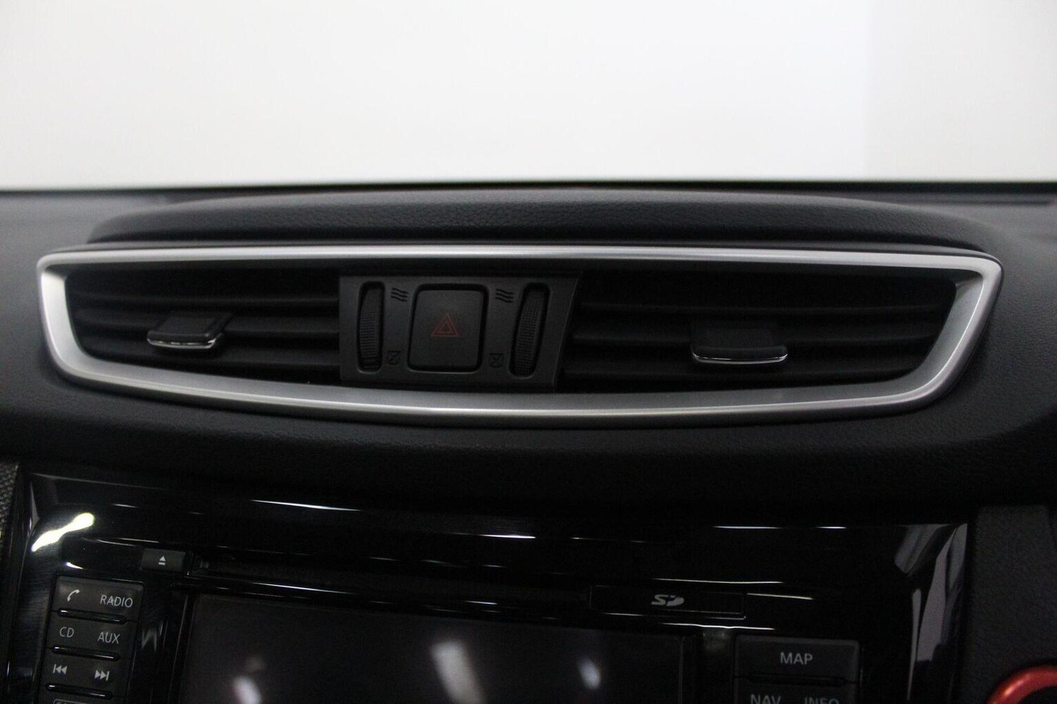 Used Nissan X-Trail 2017 for sale - 78112051: Photo 35