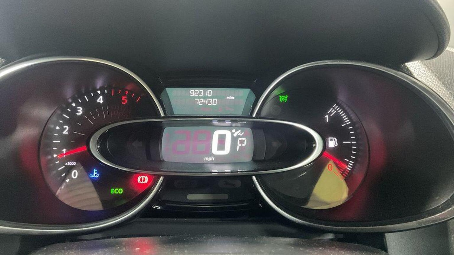 Used Renault Clio 2017 for sale - 77135889: Photo 14