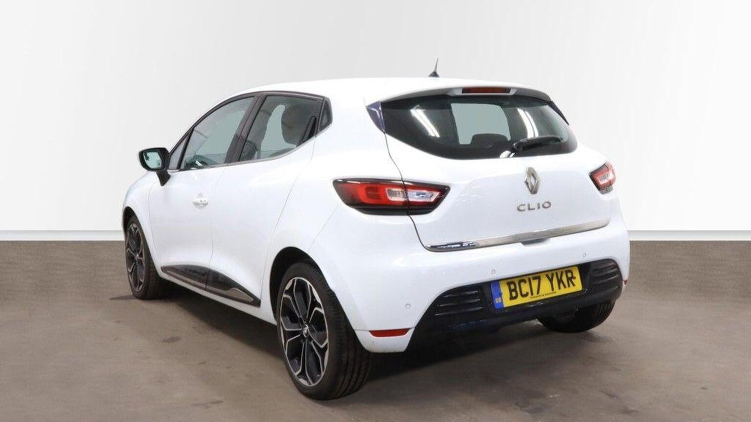 Used Renault Clio 2017 for sale - 77135889: Photo 4
